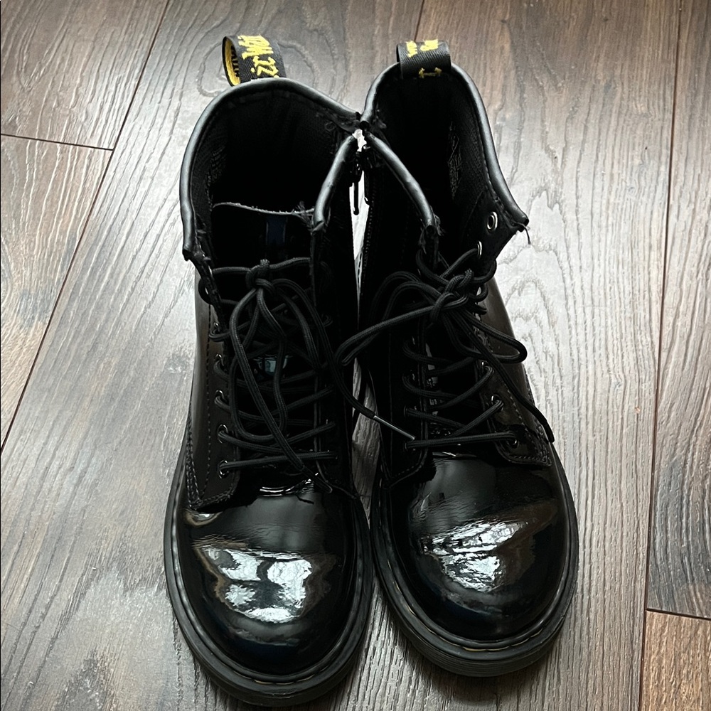 Dr. Martens Shiny Black Lace-Up Boots - Picture 3 of 16